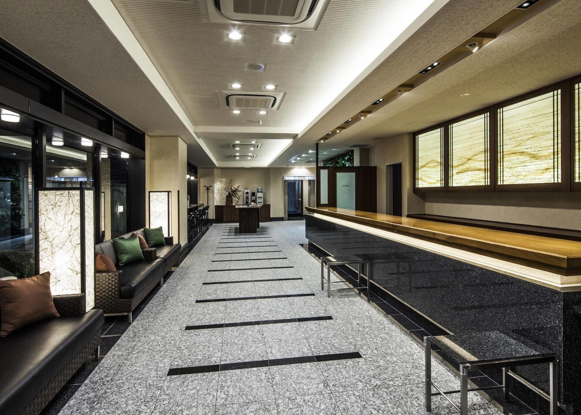 Fukui Manten Hotel Ekimae ภายนอก รูปภาพ