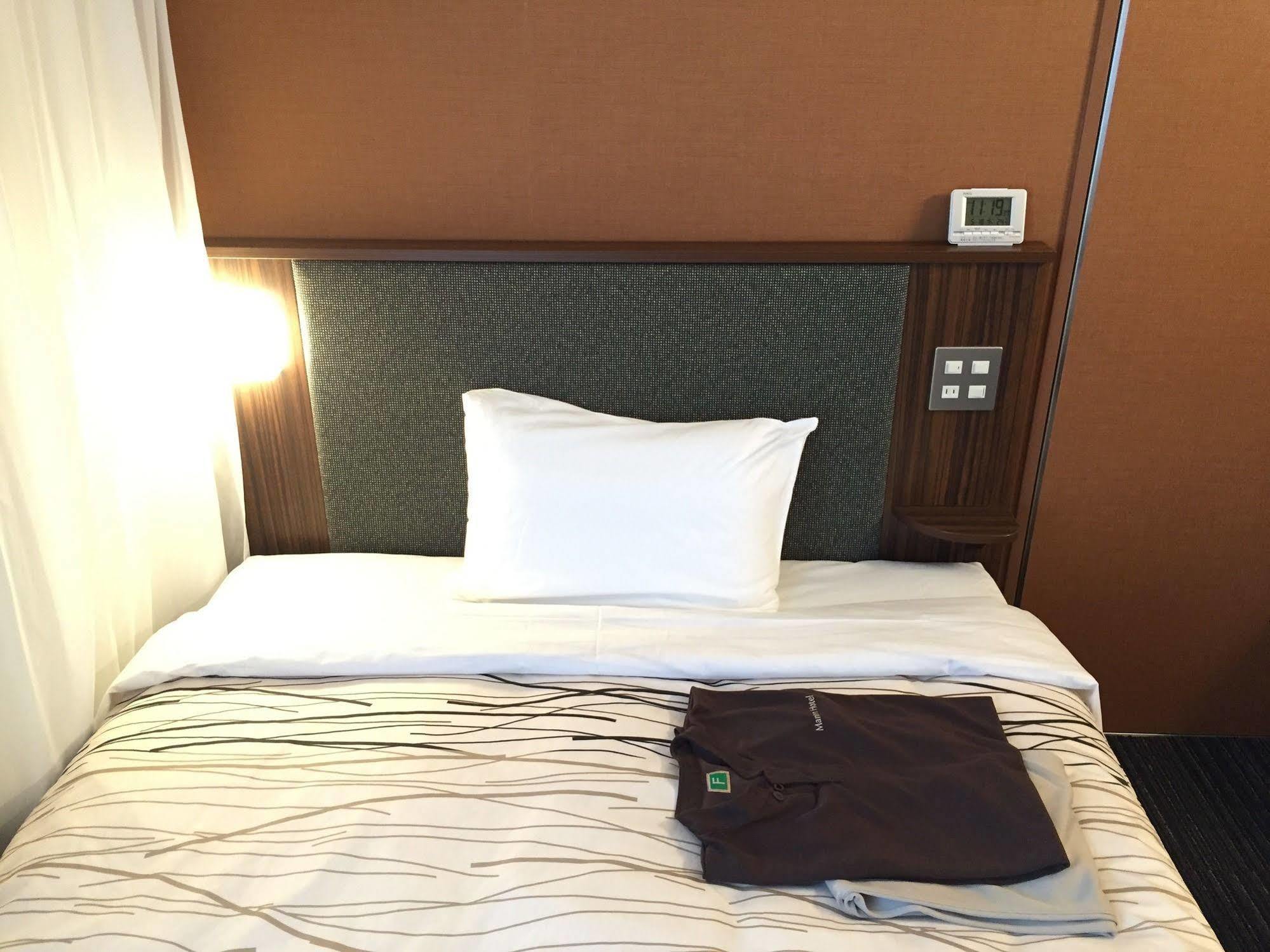 Fukui Manten Hotel Ekimae ภายนอก รูปภาพ