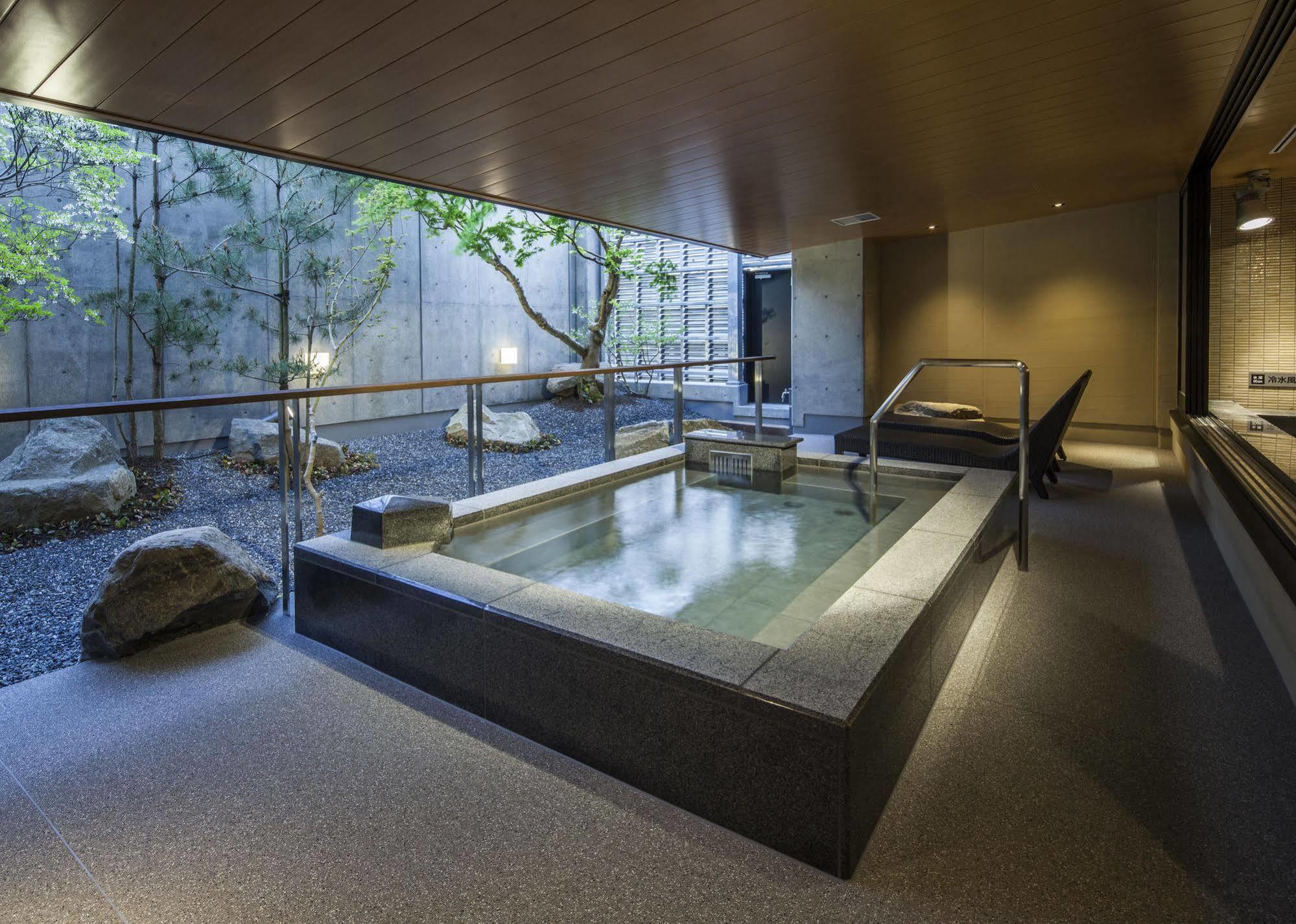 Fukui Manten Hotel Ekimae ภายนอก รูปภาพ