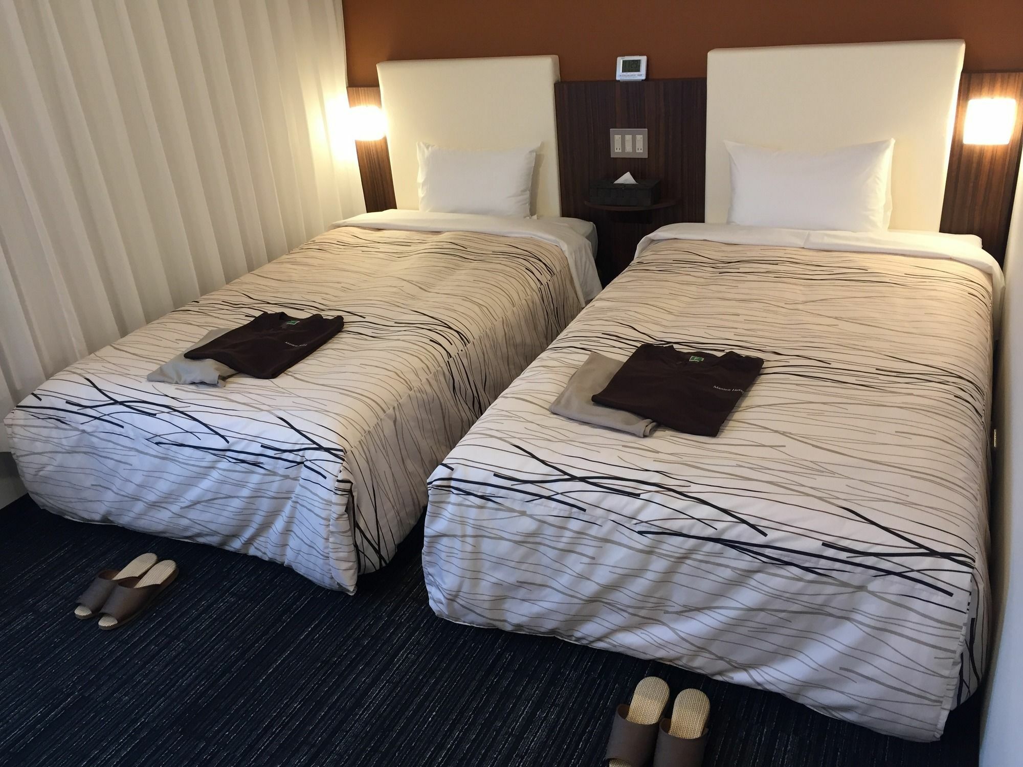 Fukui Manten Hotel Ekimae ภายนอก รูปภาพ